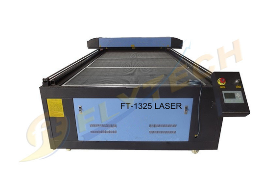 máquina de corte do laser do CO2 grande área de funcionamento com o tubo poderoso do laser de 150w Reci